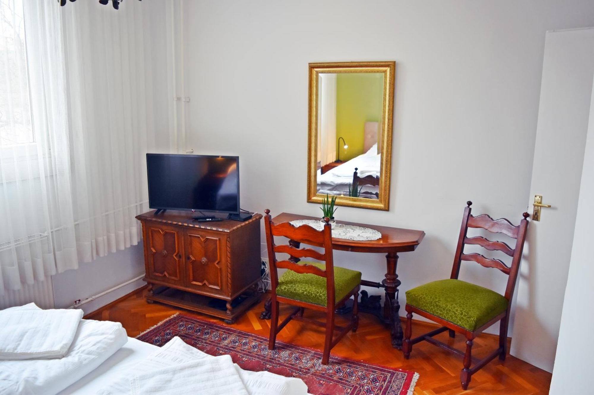 Belvarosi Classic 85 Square Meters *